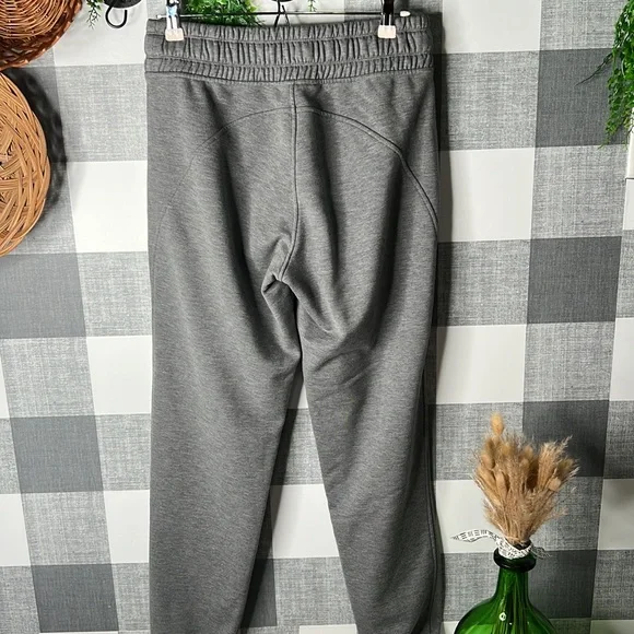 Athleta Grey Bounce Back Joggers Women - Picture 4 of 5